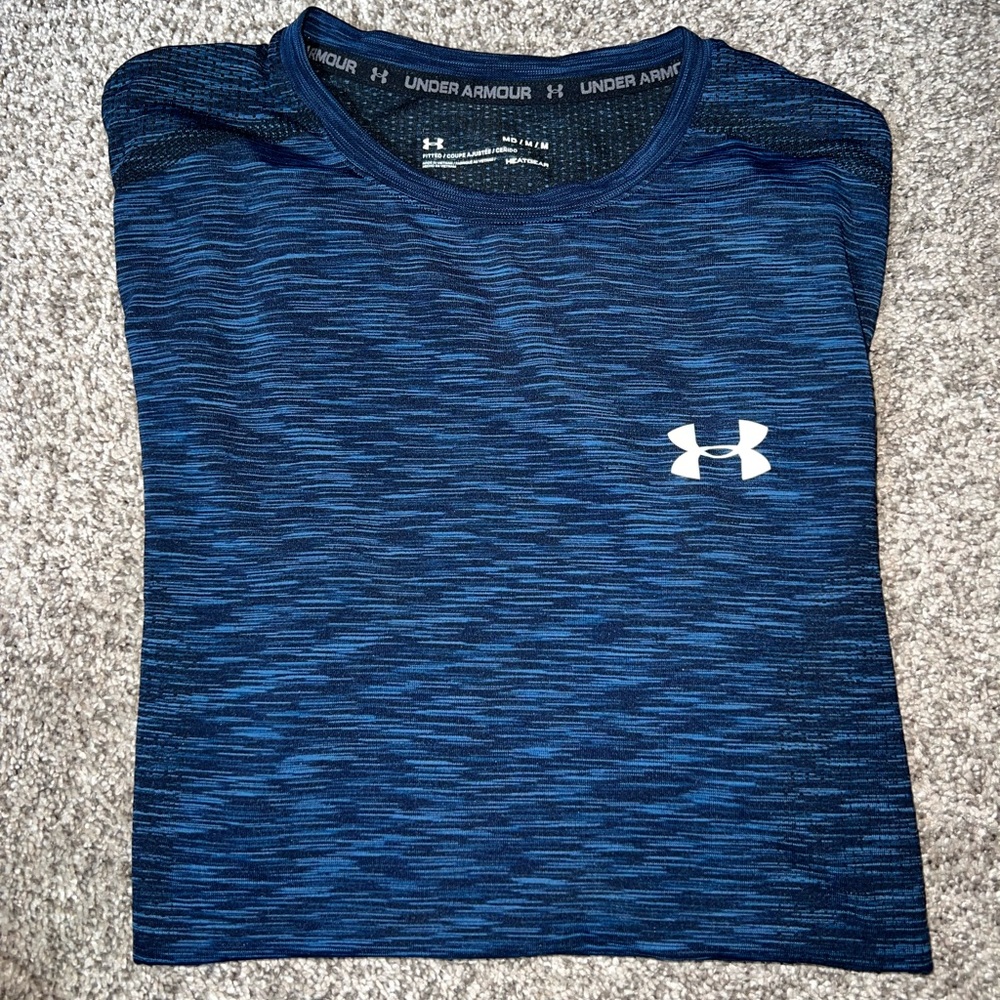 men’s shirt